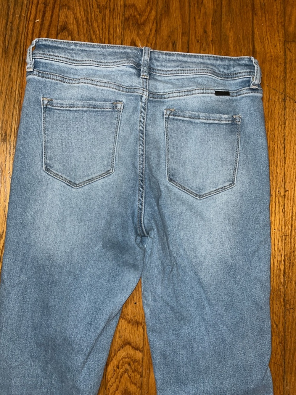 KanCan Light Wash Flared Women’s Jeans - High Rise, Raw Hem Size 29 - Picture 8 of 11